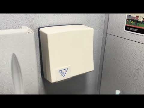 Anda Series 2000 (Vent-Axia) at Stapleford Library ♿️🚻🚼 (First Floor Lift Lobby)